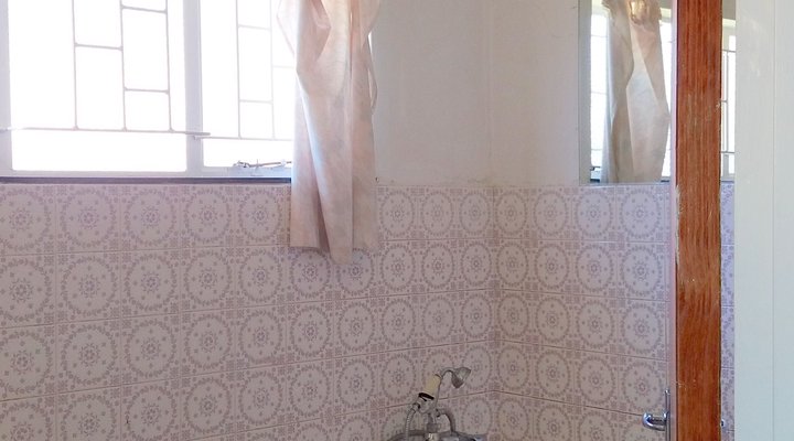AAA ACCOMMODATION-Crawfy's Guest House