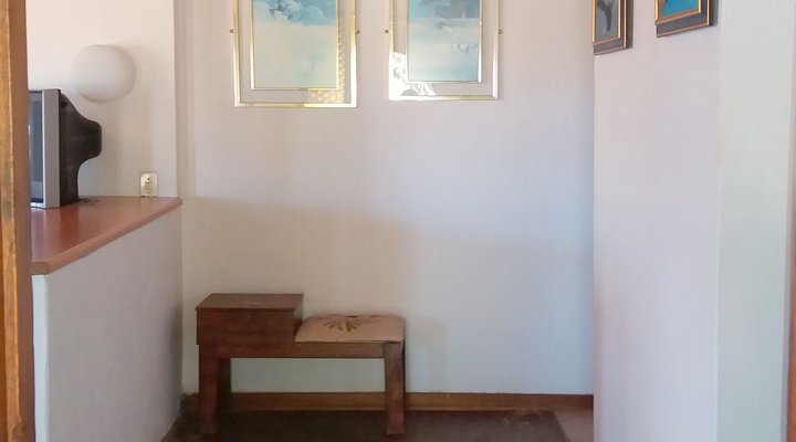 AAA ACCOMMODATION-Crawfy's Guest House