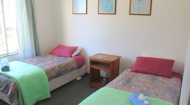 AAA ACCOMMODATION-Crawfy's Guest House