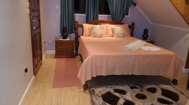 Belle Montagne Holiday