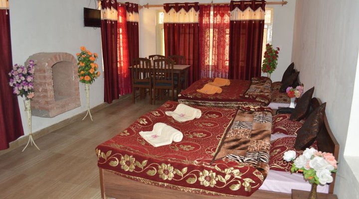 Hotel Noora Palace