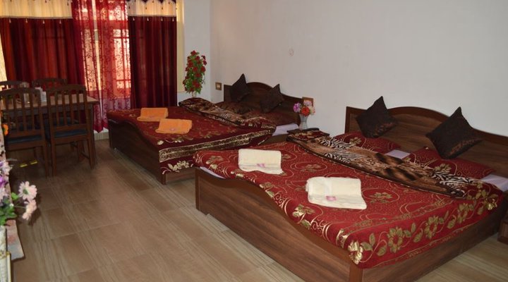 Hotel Noora Palace
