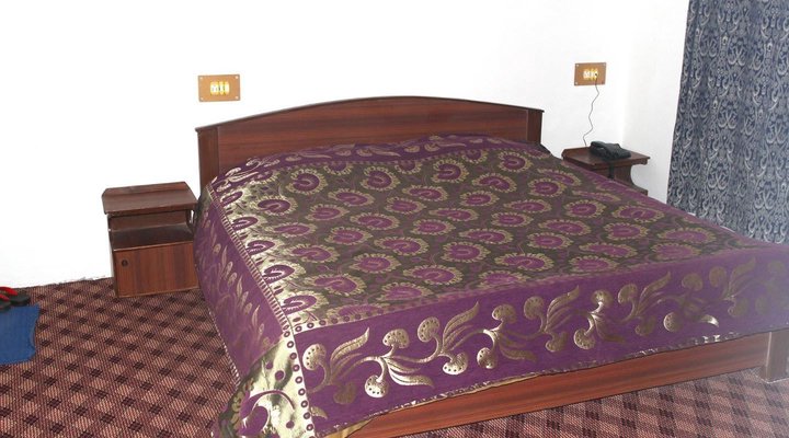 Hotel Noora Palace