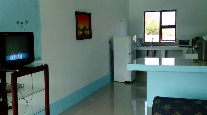 Breakers Accommodation