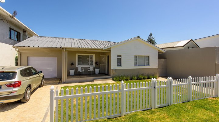 Melkbos Holiday Accommodation