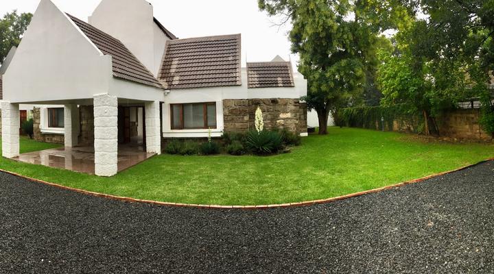 Sandstone Guesthouse