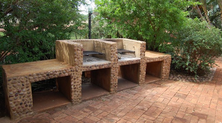2 Night Gallery Inn Group Package