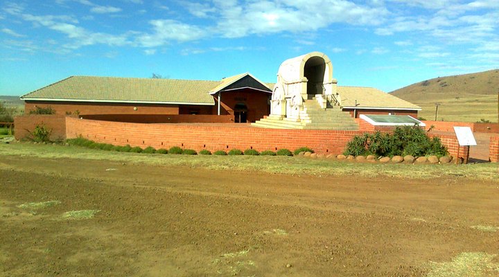 Blood River Outspan Lodge