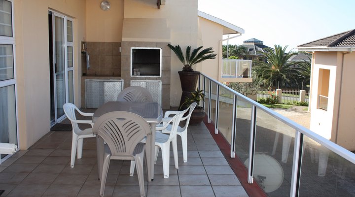 Uvongo Chalets