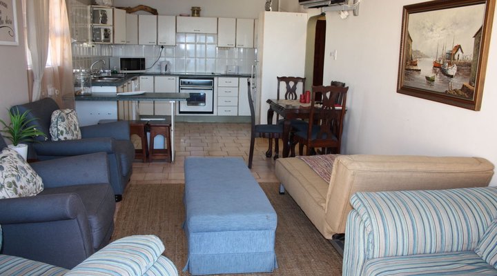 Uvongo Chalets