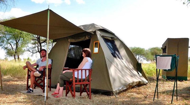 10 days Affordable Serengeti Migration & Beach Zanzibar Package