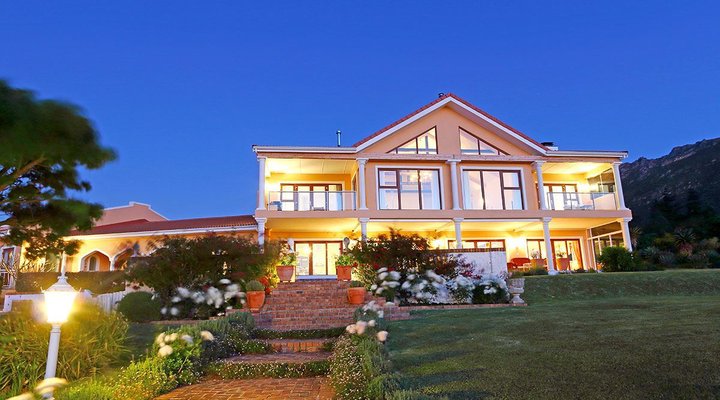 2 Night Apricot Gardens Boutique Package