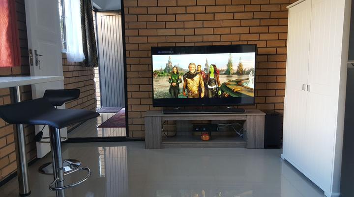 Little Nest on Bordeaux