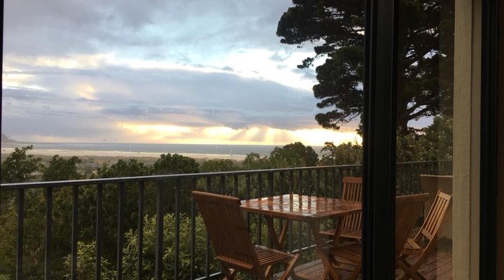 Chapmans Peak Accommodation