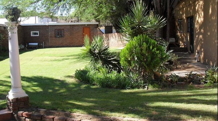 Lorraine's Guest House