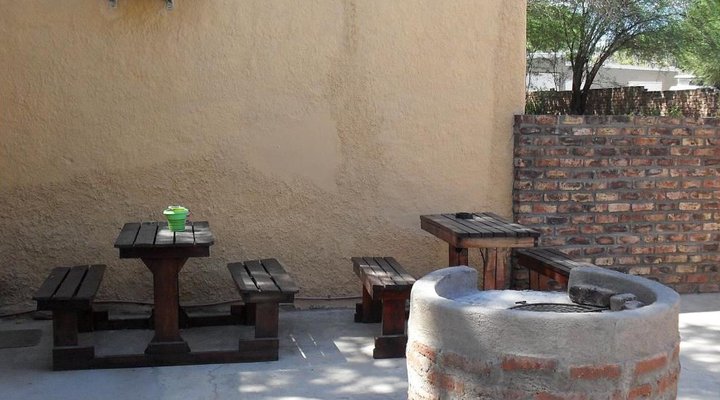 Lorraine's Guest House