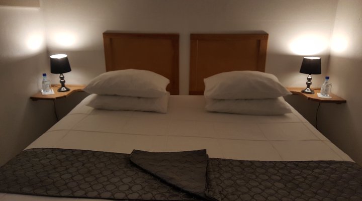 Oppistoepie Guest House