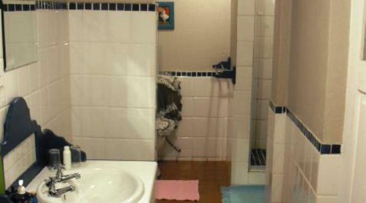 The Roost Guest Lodge