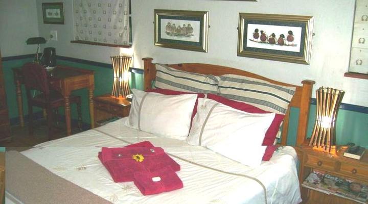 The Roost Guest Lodge