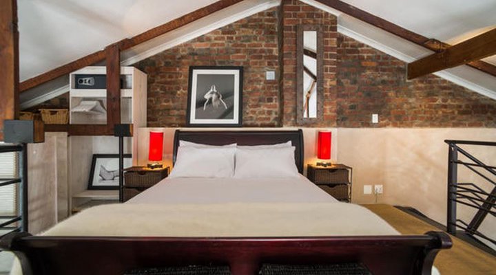 122 Victoria Junction