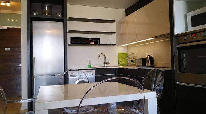 Crystal Towers Apartment Studio 1