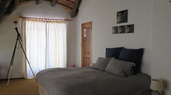 Jobelia Bush Villa
