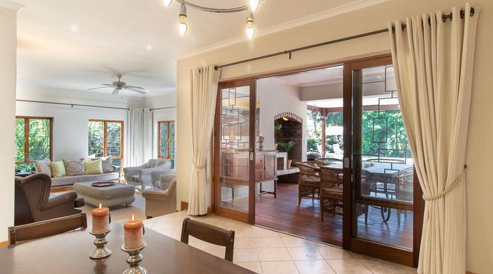 Ocean Air Beach House Kenton-on-Sea