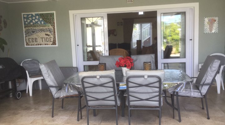 Ebbtide House on Thesen Island