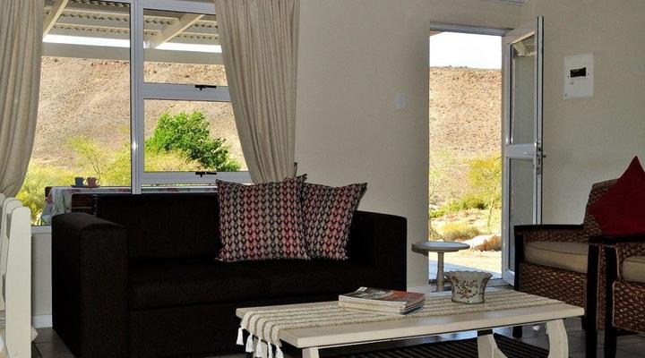 Badensfontein Cottages and Camping