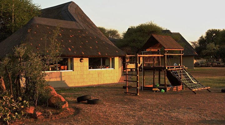 Ngata Safari Lodge 