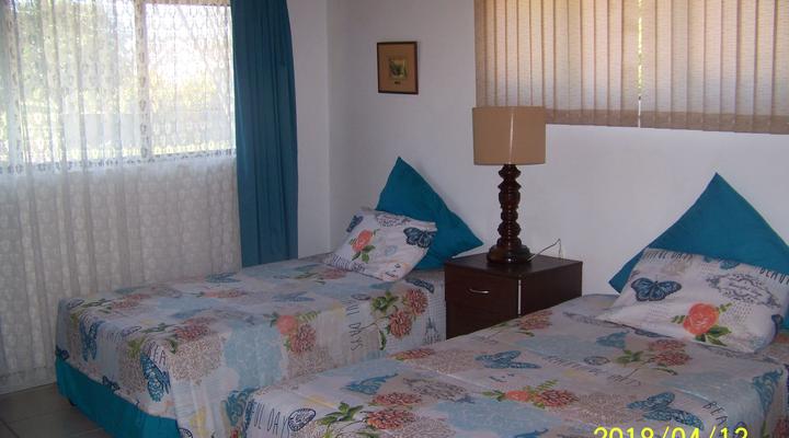 Joe and Maria Hideout - Garrick House