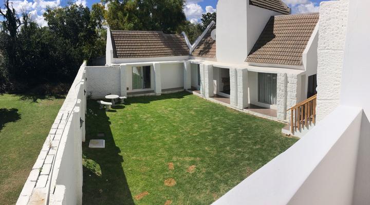 Sandstone Guesthouse