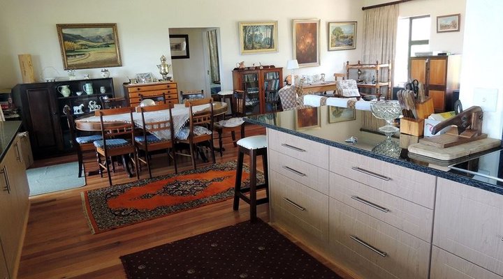 18A Eagles View House