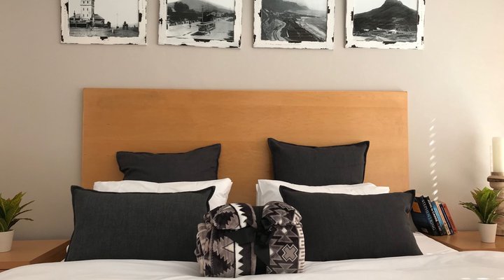 Westridge, Mouille Point. 