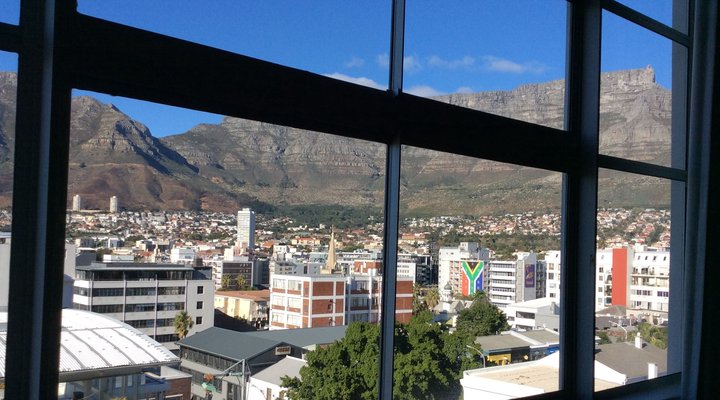 Afribode Mountain View Loft 