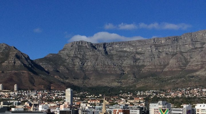 Afribode Mountain View Loft 