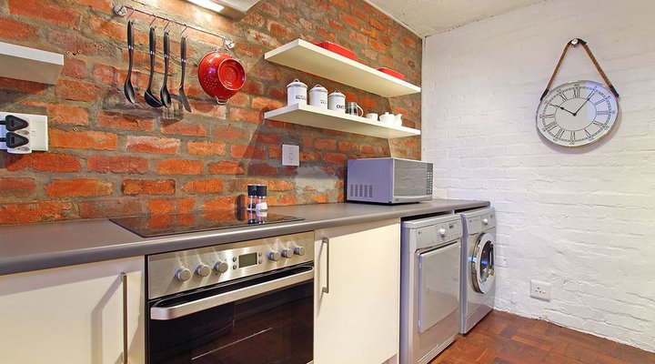 Afribode Mountain View Loft 