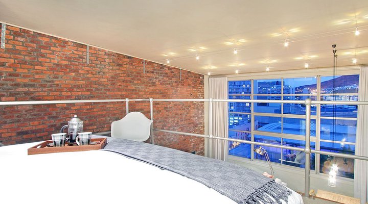 Afribode Mountain View Loft 