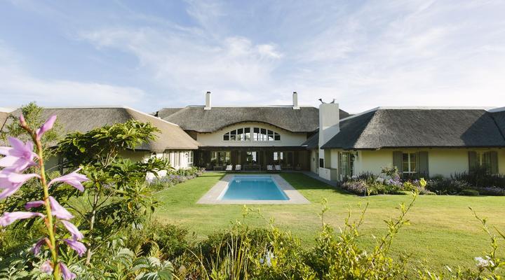 The Thatch House Boutique Hotel