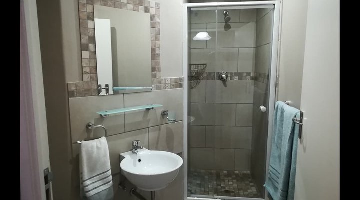 Tucked-Inn Guesthouse