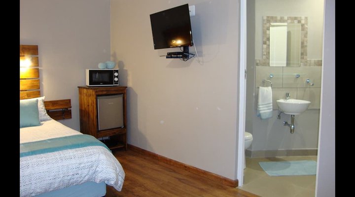 Tucked-Inn Guesthouse