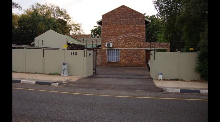 Tucked-Inn Guesthouse