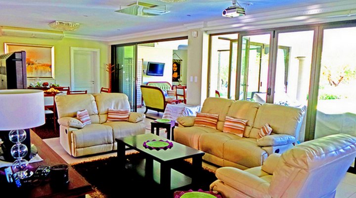 Westlake Villa