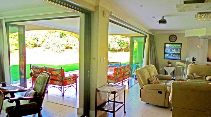Westlake Villa