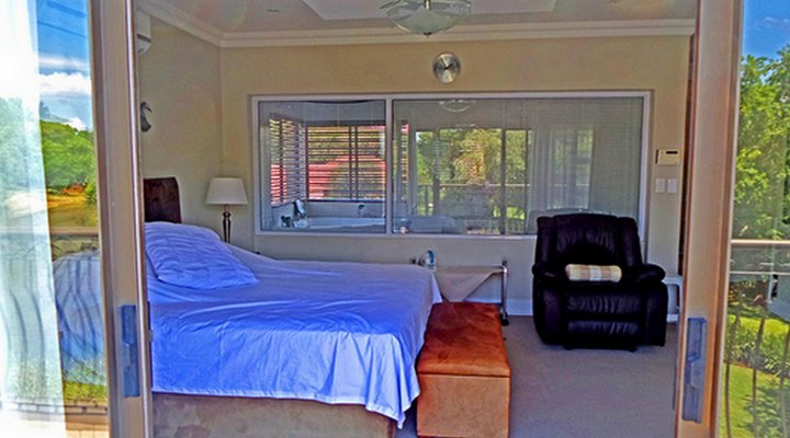 Westlake Villa