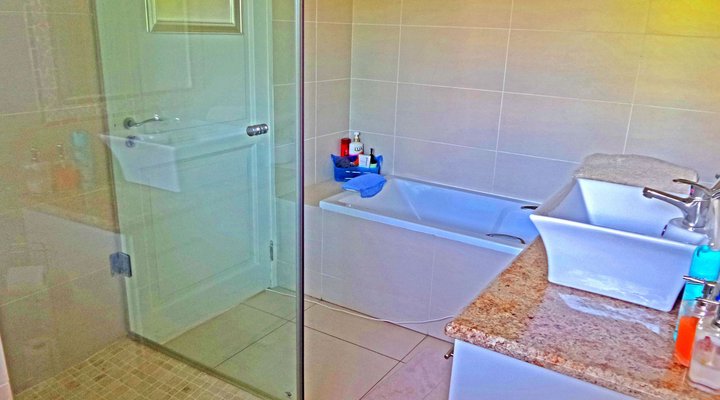 Westlake Villa