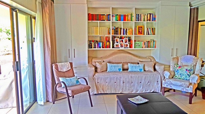 Westlake Villa