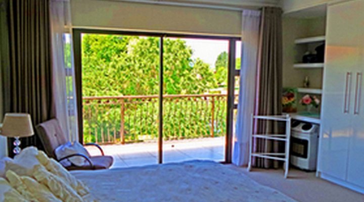 Westlake Villa