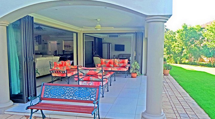 Westlake Villa