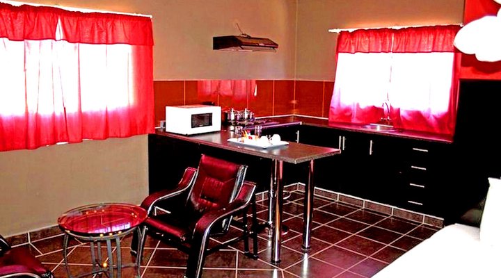 Kamanga Safari Lodge